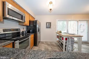 77 Abrams Ln, Chesterbrook, PA 19087 - Photo 13