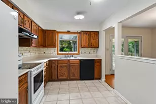 2602 Pheasant Run Ln, Spring City, PA 19475 - Photo 15