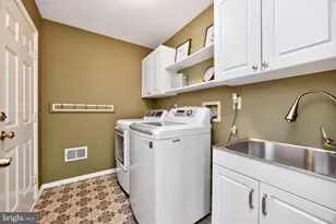 103 Henry Acker Cir, Downingtown, PA 19335 - Photo 27