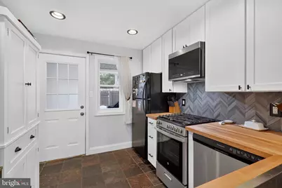 336 Grover Street, Phoenixville, PA 19460 - Photo 15