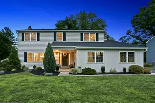 75 Hawthorne Ln, Phoenixville, PA 19460 - Photo 3