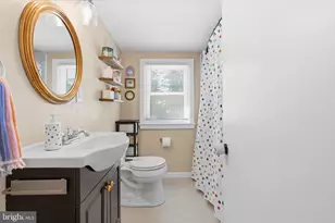 18 Buttonwood Ave, Malvern, PA 19355 - Photo 25
