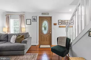 18 Buttonwood Ave, Malvern, PA 19355 - Photo 3