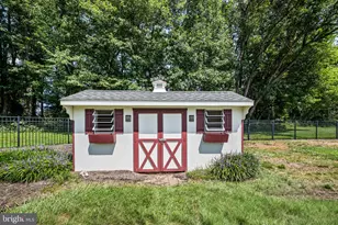 135 Chelsey Dr, Coatesville, PA 19320 - Photo 33
