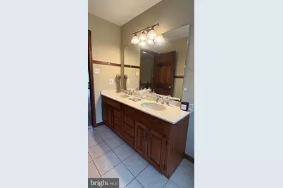 170 Lenora Lane, Downingtown, PA 19335 - Photo 23