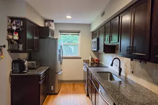317 Astor Ct, Downingtown, PA 19335 - Photo 3