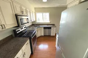 245 Carriage Ct, Chesterbrook, PA 19087 - Photo 15