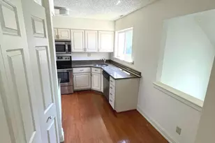 245 Carriage Ct, Chesterbrook, PA 19087 - Photo 9