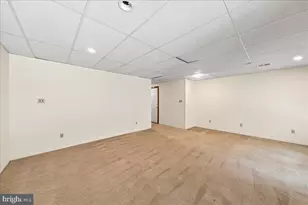 14 Algonquin Ct, Chesterbrook, PA 19087 - Photo 33
