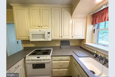 4813 Horseshoe Pike, Downingtown, PA 19335 - Photo 17