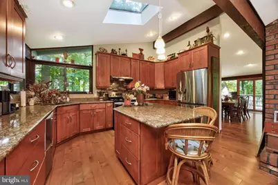 1048 Beaumont Road, Berwyn, PA 19312 - Photo 7
