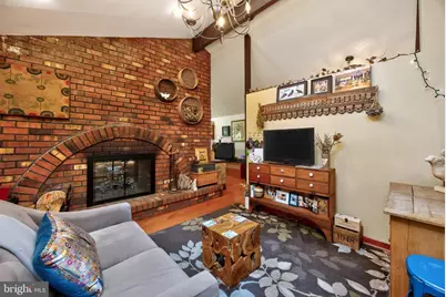1048 Beaumont Road, Berwyn, PA 19312 - Photo 5