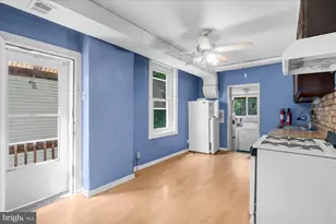 233 Bridge St, Spring City, PA 19475 - Photo 9