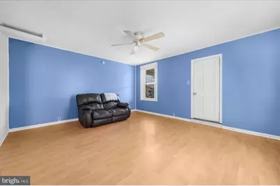 233 Bridge Street, Spring City, PA 19475 - Photo 5