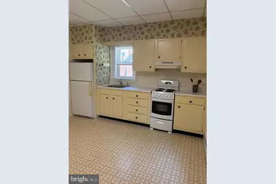 330 Broad Street #2R, Spring City, PA 19475 - Photo 9