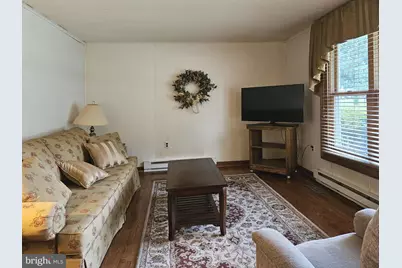 182 Seltzer Avenue, Coatesville, PA 19320 - Photo 3