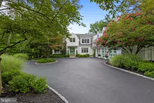 225 Sugartown Rd, Devon, PA 19333 - Photo 9