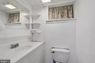 427 Franklin Ave, Phoenixville, PA 19460 - Photo 39