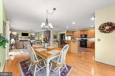 4 N Henley Drive, Avondale, PA 19311 - Photo 3