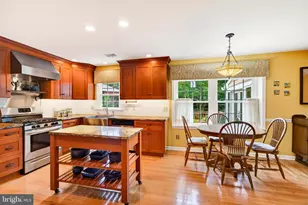 105 Lakeview Dr, Coatesville, PA 19320 - Photo 11