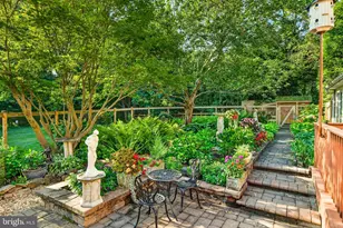 105 Lakeview Dr, Coatesville, PA 19320 - Photo 41