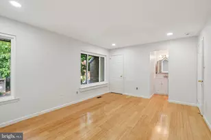 154 Woodgate Ln, Paoli, PA 19301 - Photo 15