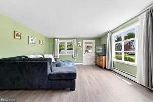 601 New St, Spring City, PA 19475 - Photo 3