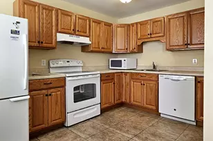335 E Lancaster Ave, Downingtown, PA 19335 - Photo 5