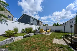 521 Rhoades St, Phoenixville, PA 19460 - Photo 31