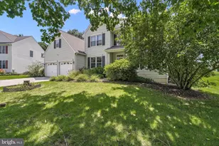 8 Sweet Briar Rd, Coatesville, PA 19320 - Photo 3