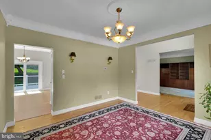 8 Sweet Briar Rd, Coatesville, PA 19320 - Photo 7