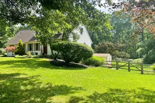 230 Dove Dr, Honey Brook, PA 19344 - Photo 3