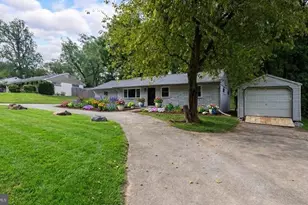 1016 W Boot Rd, Downingtown, PA 19335 - Photo 11