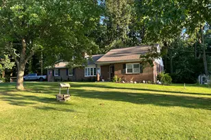 1798 Ridgeview Dr, Coatesville, PA 19320 - Photo 1