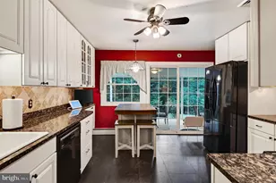 1022 Carolyn Dr, West Chester, PA 19382 - Photo 7