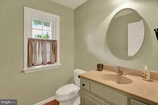 546 Kennelwoods Dr, Elverson, PA 19520 - Photo 17
