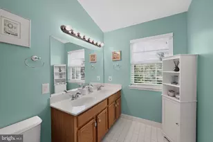 165 Lewisville Ct, Phoenixville, PA 19460 - Photo 25
