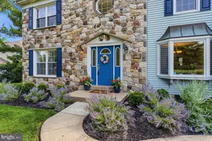 103 Valley View Cir, Phoenixville, PA 19460 - Photo 7