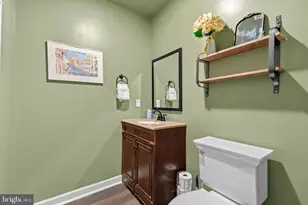 103 Valley View Cir, Phoenixville, PA 19460 - Photo 27