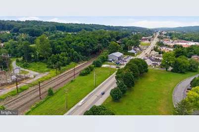 4220 Lincoln Highway, Downingtown, PA 19335 - Photo 3