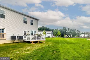 215 Derby Dr, Coatesville, PA 19320 - Photo 3