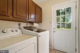 718 Bicking Dr, West Chester, PA 19382 - Photo 17