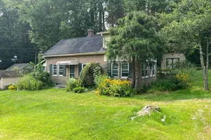 2962 Harmonyville Rd, Elverson, PA 19520 - Photo 3