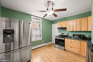 114 Chester Ave, Coatesville, PA 19320 - Photo 9
