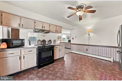 13 S 13th Avenue, Coatesville, PA 19320 - Photo 5