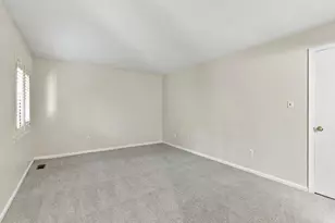 574 Foxwood Ln, Paoli, PA 19301 - Photo 13