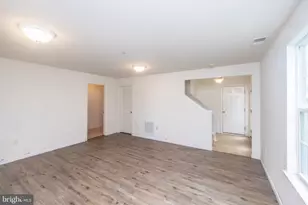 33 Tuxford Ln, Coatesville, PA 19320 - Photo 7