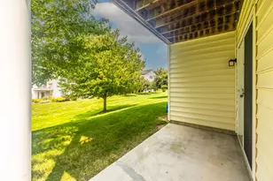 33 Tuxford Ln, Coatesville, PA 19320 - Photo 9