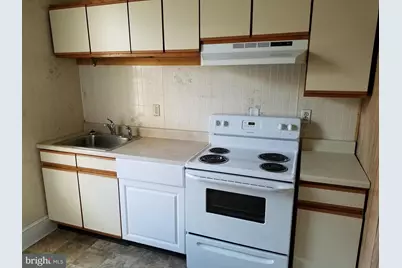 70 N Main Street #2, Spring City, PA 19475 - Photo 5