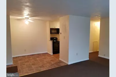 120 N Penn Street #C7, Spring City, PA 19475 - Photo 7